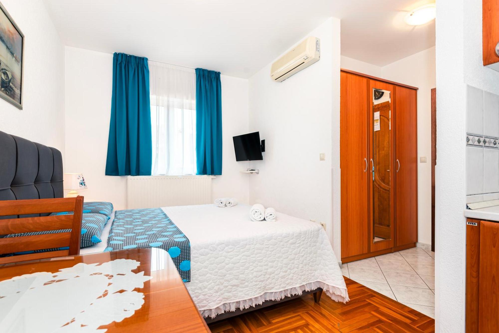 Apartments Plavi Biser Sibenik Ruang foto