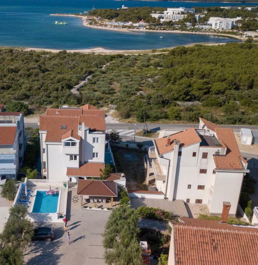 Apartments Plavi Biser Sibenik Bagian luar foto
